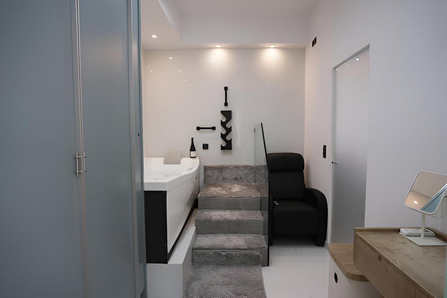 Paradise+ With Jacuzzi In The Heart Of Athens! 外观 照片
